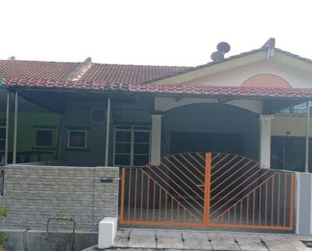 Homestay Musafir Kuala Kangsar Luaran gambar